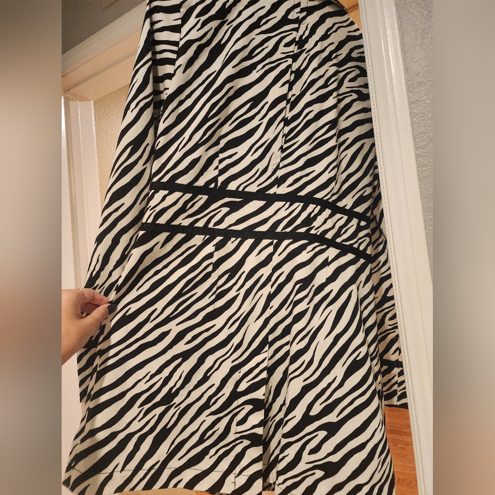 Ambition zebra jacket - Picture 2 of 2